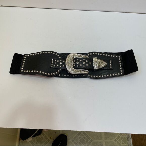 ANGEL WINGS‎ AND CROSS BELT IN BLACK main image 5